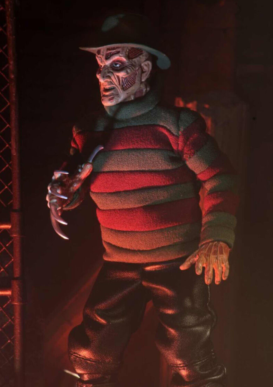 NIGHTMARE ON ELM STREET FREEDY KRUEGER - FIGURE