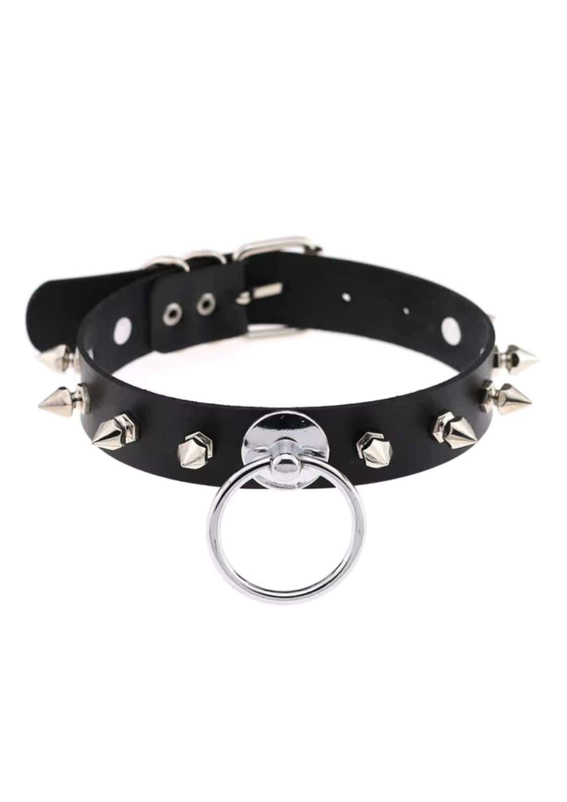 Schwarzes leder choker mit silbernen spikes und mittlerem ring normal spike slave choker ideal für spike slave fans