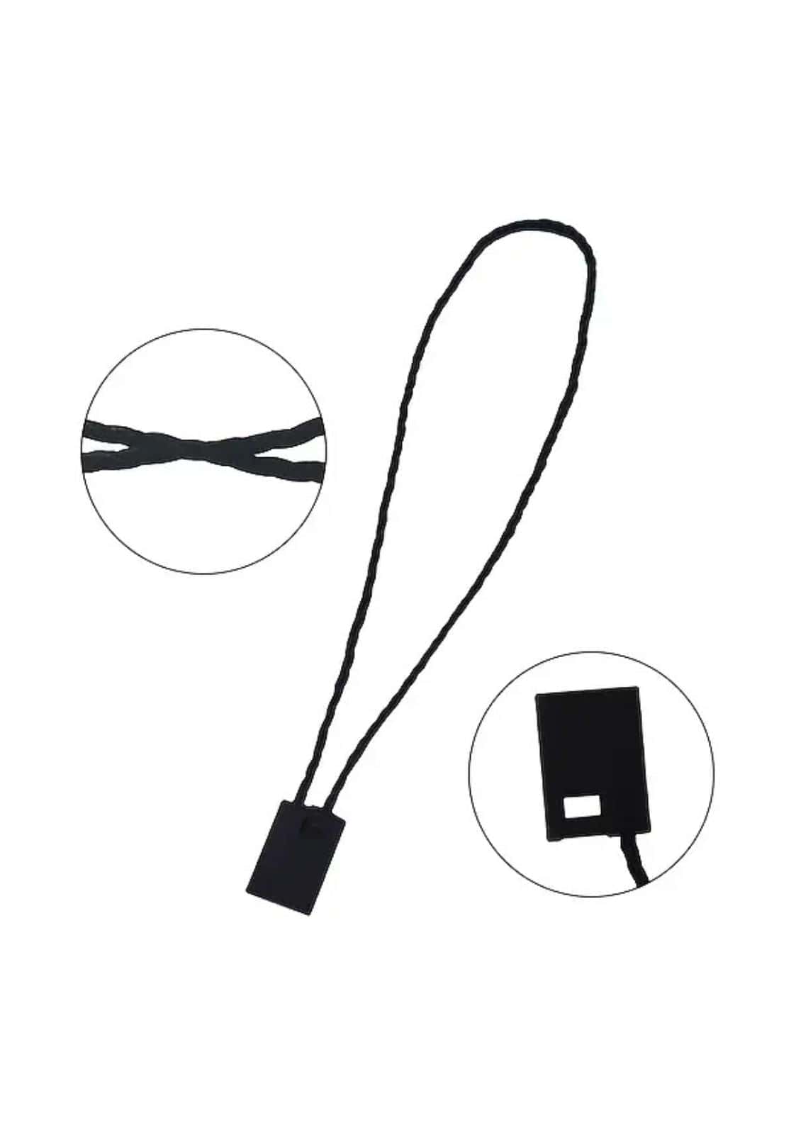 Schwarzer nylon schnellverschluss mit quadratischem anhängertag und schlaufen design für hängeetiketten größer gestochen gothic