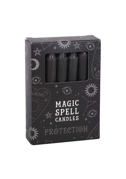 Pack mit 12 schwarzen protection spell kerzen in eleganter verpackung mit mystischen symbolen und himmlischen mustern