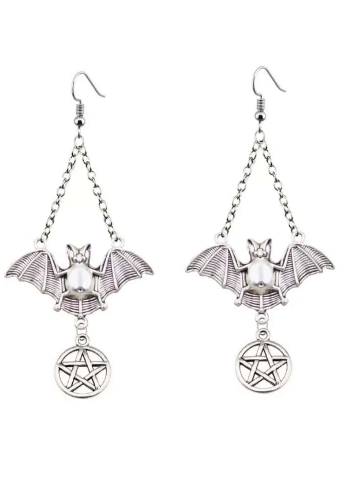 Silberne pentagram bat ohrringe mit fledermausform und pentagramm charme im gothic horror stil