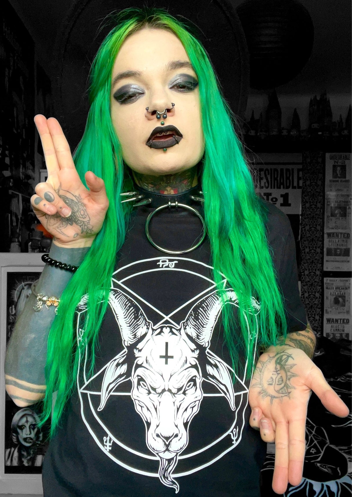 PENTAGRAM WHITE SHIRT - T-Shirt