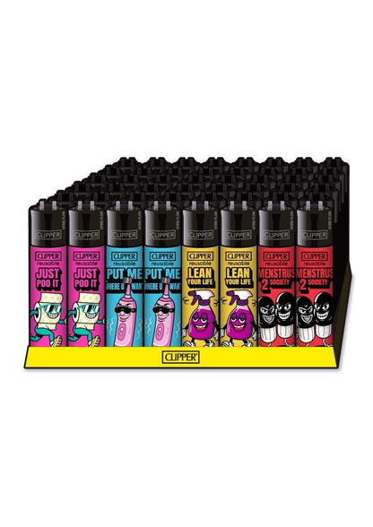 Farbenfrohe clipper feuerzeug mit austauschbarem feuerstein und clipper feuerstahl in verschiedenen cartoonmotiven