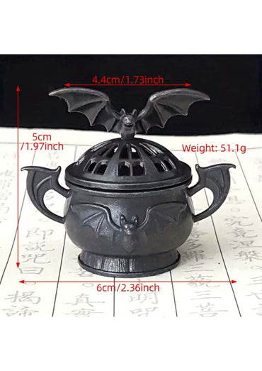 Schwarzer cast iron räucherkegelhalter fledermaus mit flügeldeckel und dekorativen griffen zur räucherwerknutzung