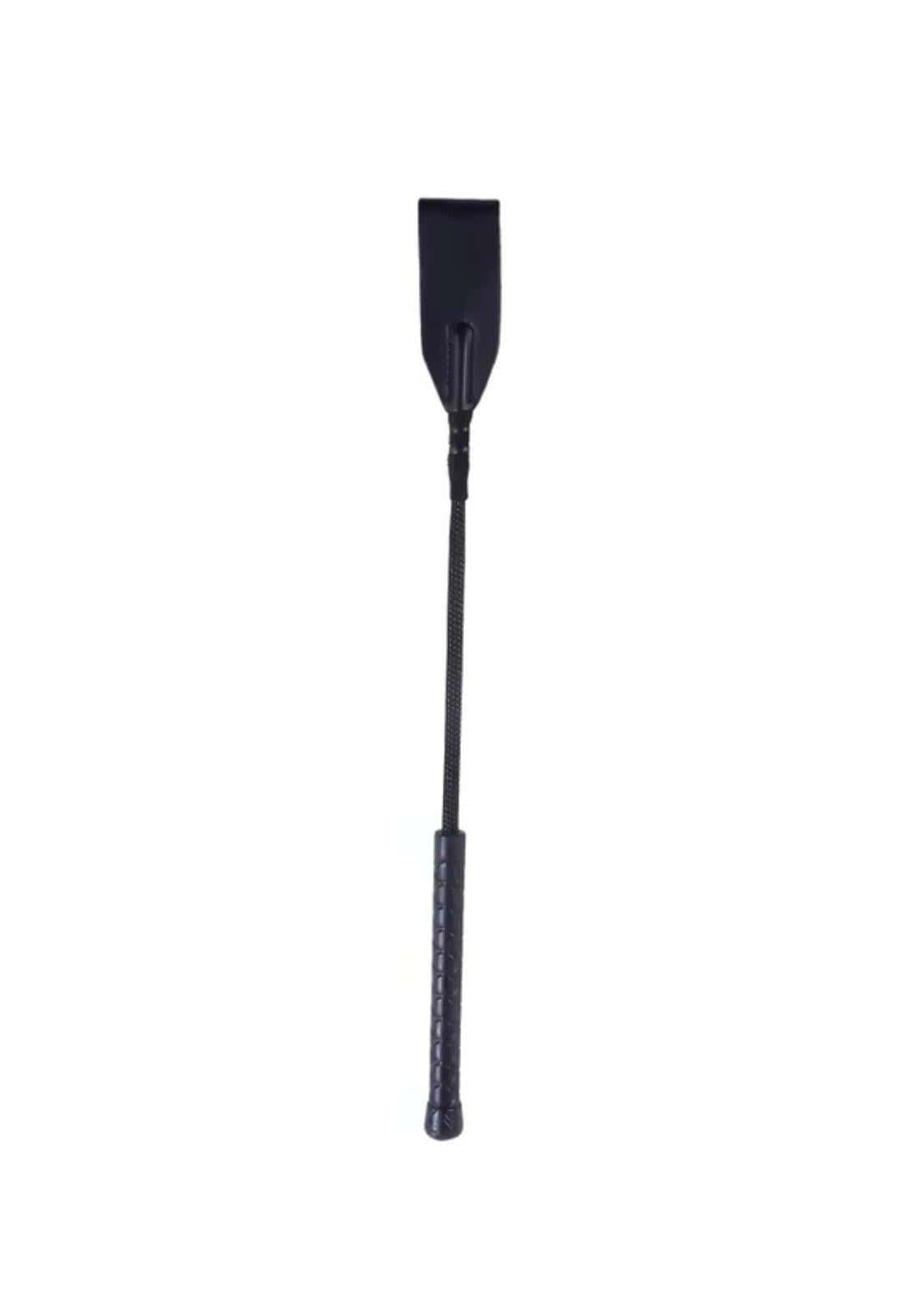 Schwarze lederreitgerte mit strukturiertem griff und geflochtenem kordelband ideal für gothic kleidung und horror styles