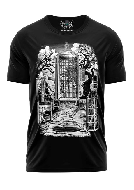 Schwarzes T-Shirt mit weißem Grafikdesign, das eine Telefonzelle und Bäume zeigt.