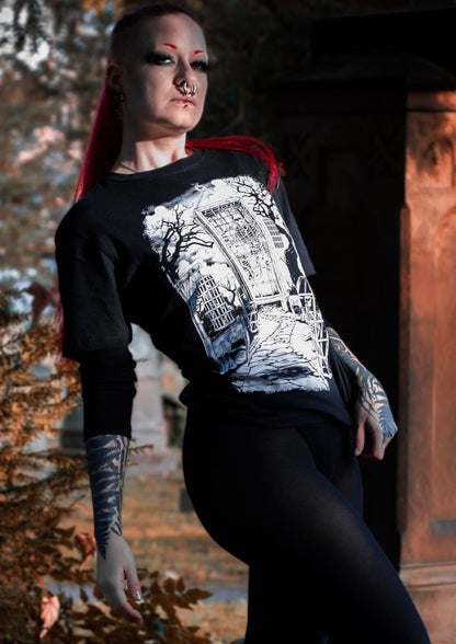 Schwarzes Langarmshirt Road to Death mit gotischem Gebäude-Motiv, gaia lizenzierte Bekleidung