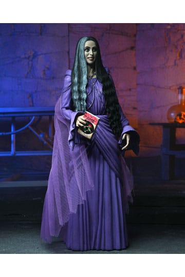 ROB ZOMBIE`S THE MUNSTERS LILY MUNSTER 18CM - FIGURE