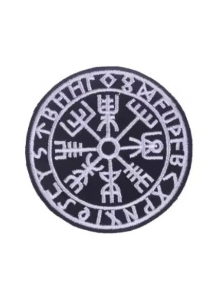 Schwarz-weiß Vegvisir-Kompass-Patch mit nordischen Runen.