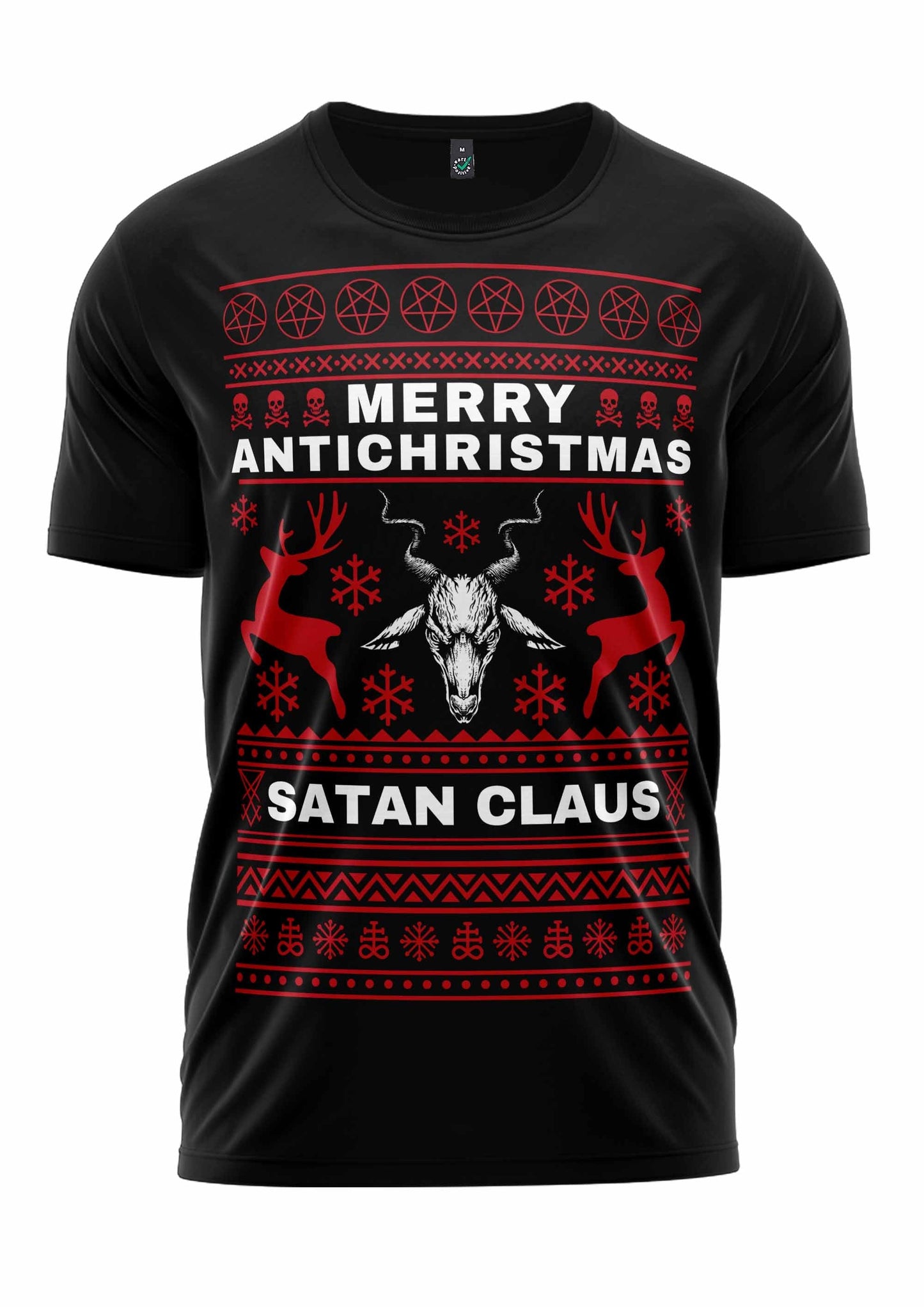 Schwarzes T-Shirt mit rot-weißem Design, das einen Bullenschädel, Geweihe, Pentagramme, Rentier, Schneeflocken, ’frohe anti-christmas’ und ’satan claus’ Text zeigt.