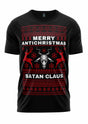 Schwarzes T-Shirt mit rot-weißem Design, das einen Bullenschädel, Geweihe, Pentagramme, Rentier, Schneeflocken, ’frohe anti-christmas’ und ’satan claus’ Text zeigt.