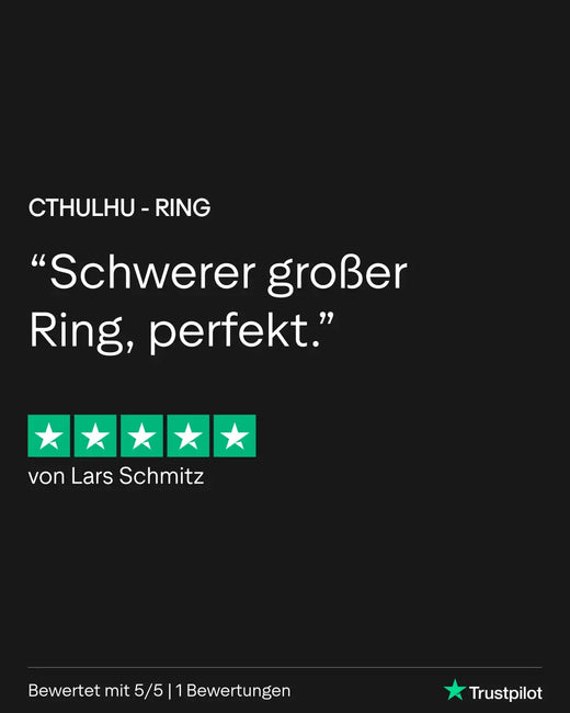 Schwarzer Cthulhu-Ring mit aufwendigem Design und dunklem Material.