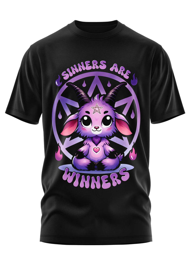 Schwarzes T-Shirt mit Cartoon-Ziegenmotiv.