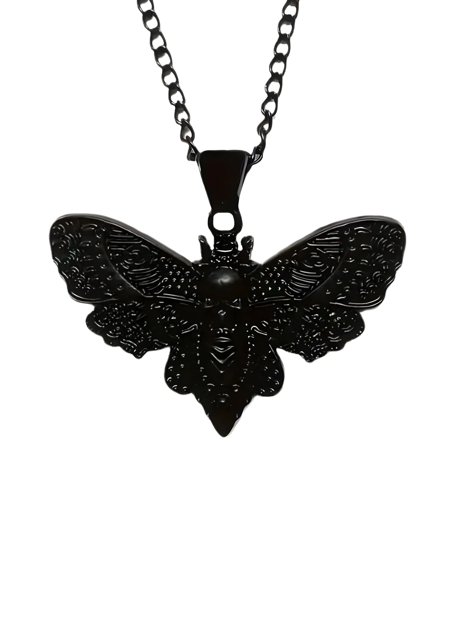 Schwarze Mottenanhänger-Halskette mit aufwendiger Verarbeitung und Kette.