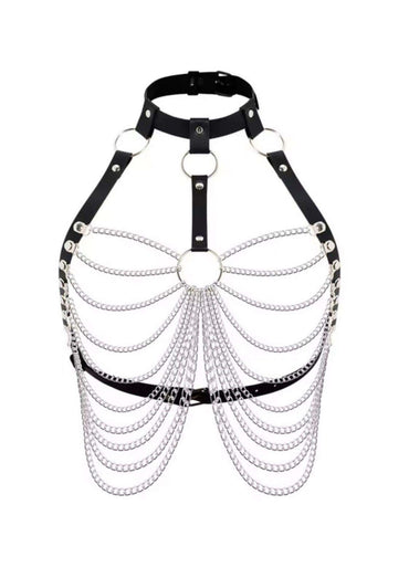 Schwarzer leder harness mit dreifacher kettenstruktur in rippenform gaia licensed apparel für dark fashion