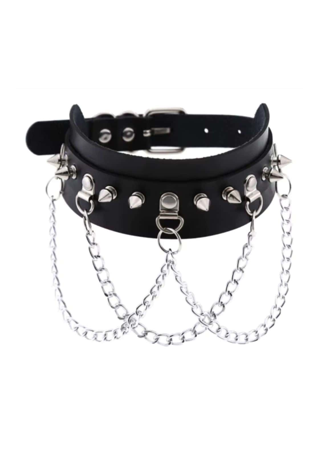 Schwarzes lederchoker mit silbernen spikes und triple chain aus edelstahl für einen markanten style