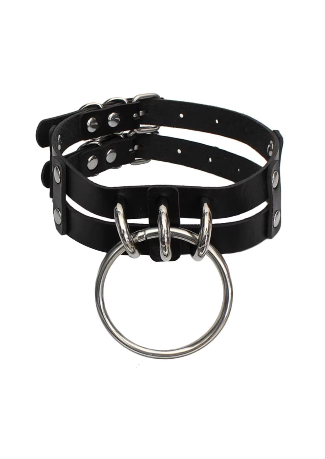 Schwarzes Lederhalsband mit Metallring und Nieten, inspiriert von der BDSM-Kultur.