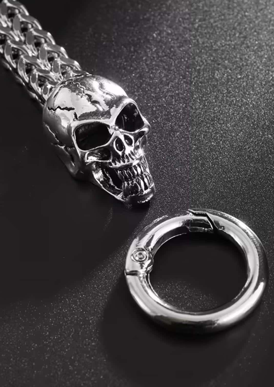 Silberner zwei schädel kederschlüsselanhänger aus hochwertigem edelstahl mit geflochtener kettengröße und rundem metallring