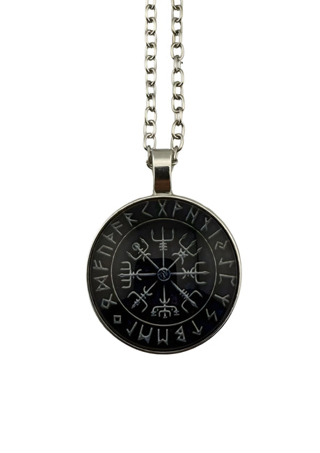 Schwarze Vegvisir-Anhänger-Halskette mit Silberkette.