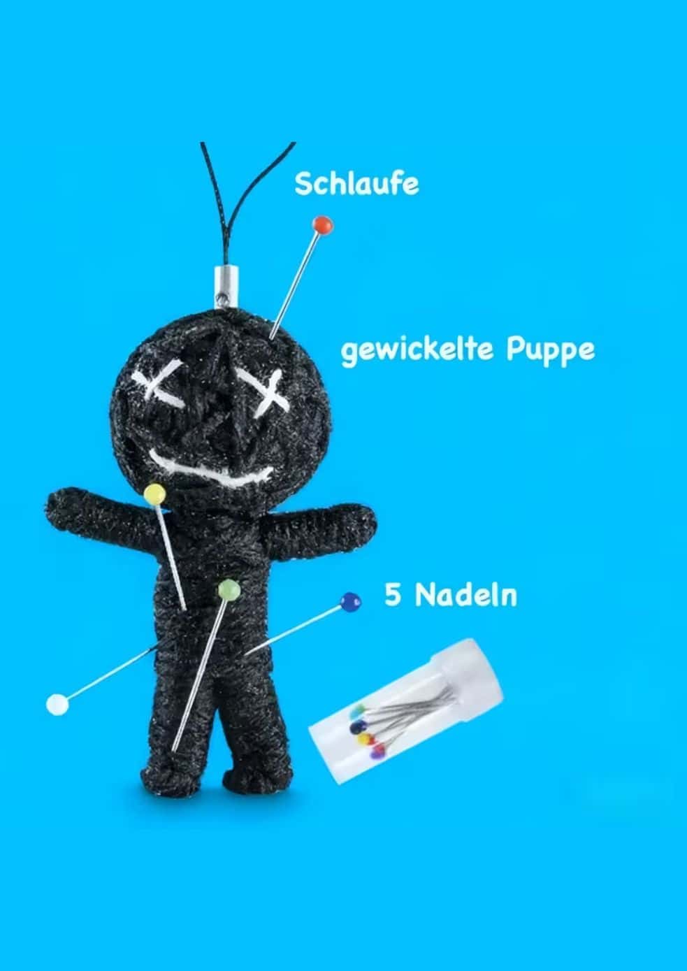 Voodoo puppe to go mit schwarzem garn, x bestickten augen, silberner nadel und schwarzer schnur im gothic horror stil
