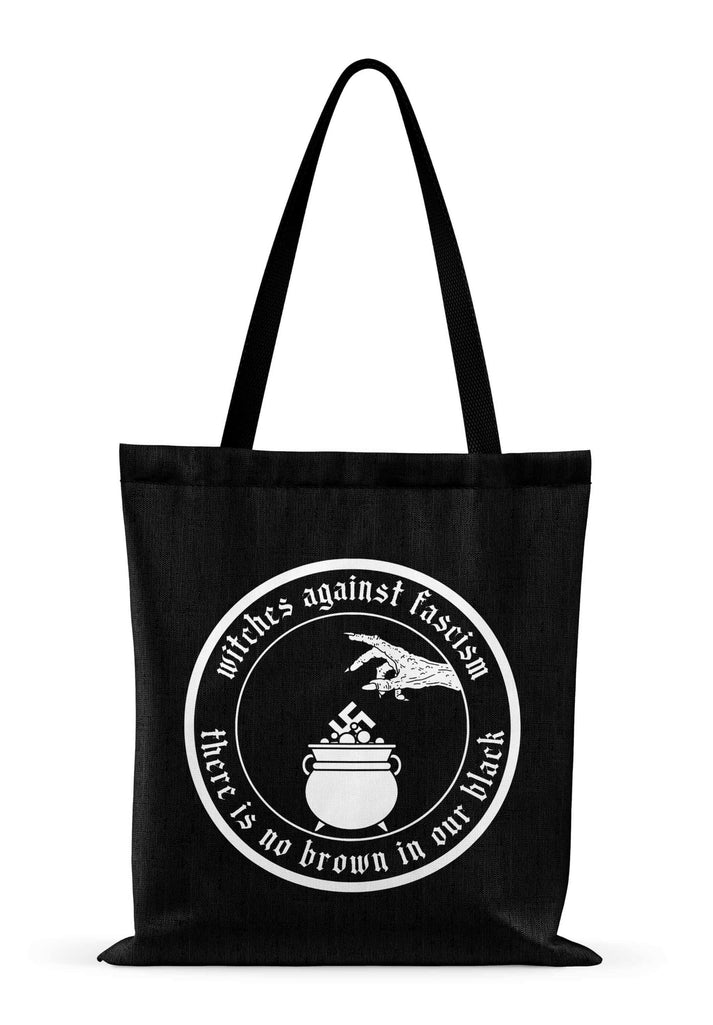 Schwarze canvas-tasche mit langlebigem digitaldruck und hexen gegen faschismus motiv aus gaia lizenzierter bekleidung